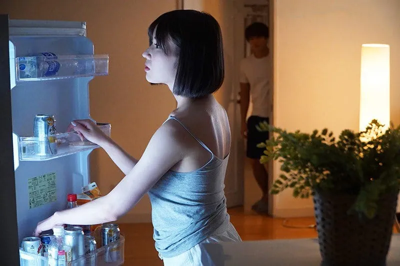 Chị vợ yêu cãi nhau với ông xã đến nhà em ghệ ở rồi chịch luôn chồng yêu em gái