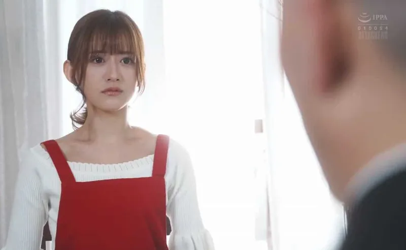 Vợ bán thân trả nợ cho anh xã suốt một năm mà ông chồng không hề hay biết